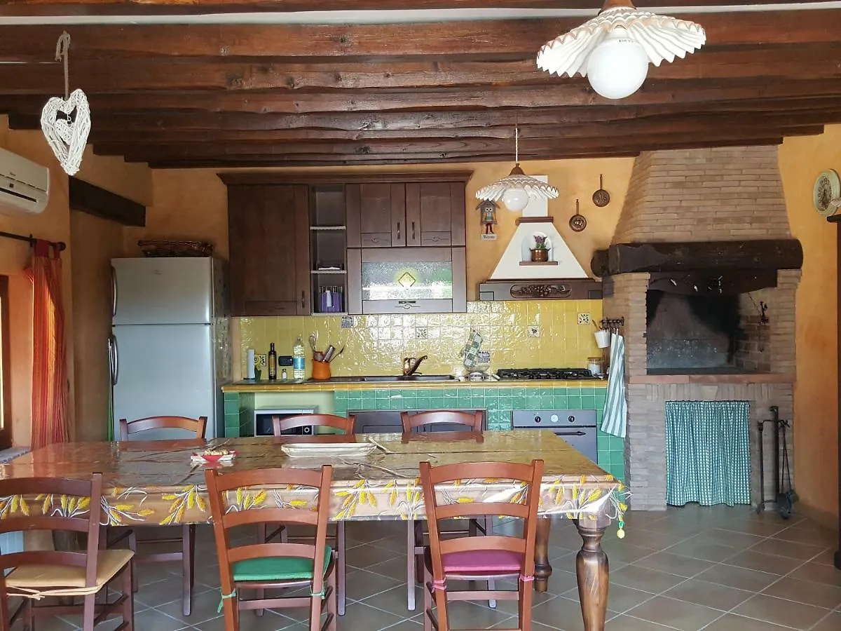Apartment La Casetta In Fiera Ponte Galeria
